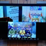 मुख्यमंत्री धामी ने कहा कि राज्य सरकार द्वारा आपदा-पूर्व तैयारी, एआई आधारित चेतावनी प्रणालियां, डिजिटल मॉनिटरिंग सिस्टम, ग्लेशियर रिसर्च सेंटर, ड्रोन सर्विलांस, जीआईएस मैपिंग, सैटेलाइट मॉनिटरिंग, रैपिड रिस्पॉन्स टीमें, फॉरेस्ट फायर अर्ली वार्निंग सिस्टम एवं वनाग्नि प्रबंधन कार्ययोजना पर निरंतर कार्य किए जा रहे हैं