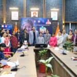 जिलाधिकारी सविन बसंल ने कहा कि सभी बालिकाएं नंदा-सुनंदा देवियों के समान है हमने नंदा-सुनंदा देवियों को नही देखा