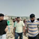 श्री गुरु राम राय दरबार साहिब की संगतों पर भू-माफिया नितिन मनेरिया व अन्य भू-माफियाओं ने की पत्थरबाजी।