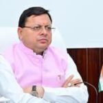 हेली सेवाओं को अलर्ट मोड पर रखने, बंद सड़कें शीघ्र खोलने तथा आवश्यक सेवाओं की तत्काल बहाली सुनिश्चित करने के मुख्यमंत्री धामी ने दिए निर्देश